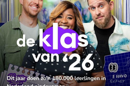 Docent én DJ: meneer Jansen schittert binnenkort in De klas van ’26