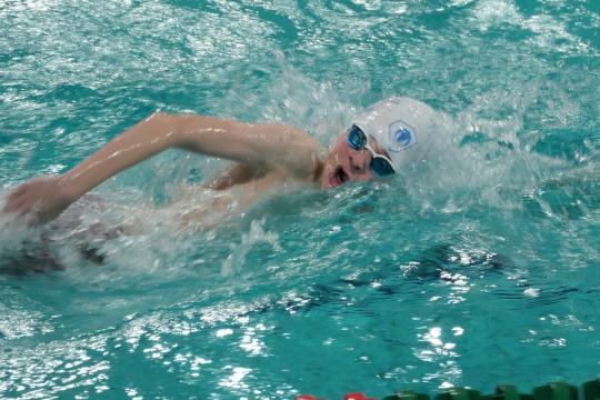 Martijn Nies (B2H) in Nederlandse Kampioenschappen zwemmen junioren 