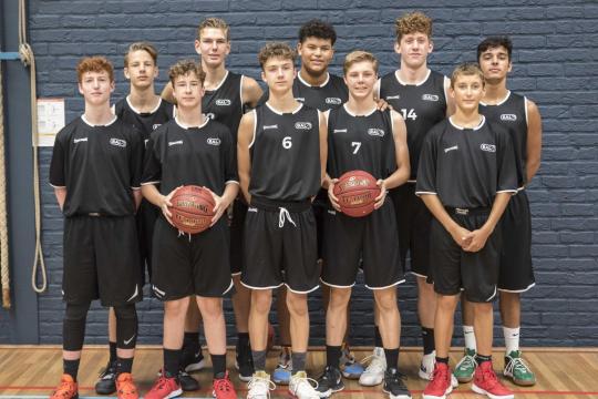 Gratis toegang tot basketbalwedstrijd